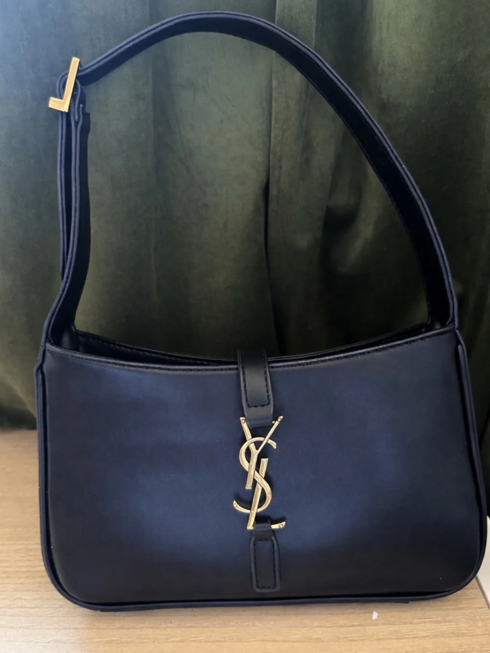 YSL LE 5 À 7 BLACK HOBO PURSE - Picture 2 of 9
